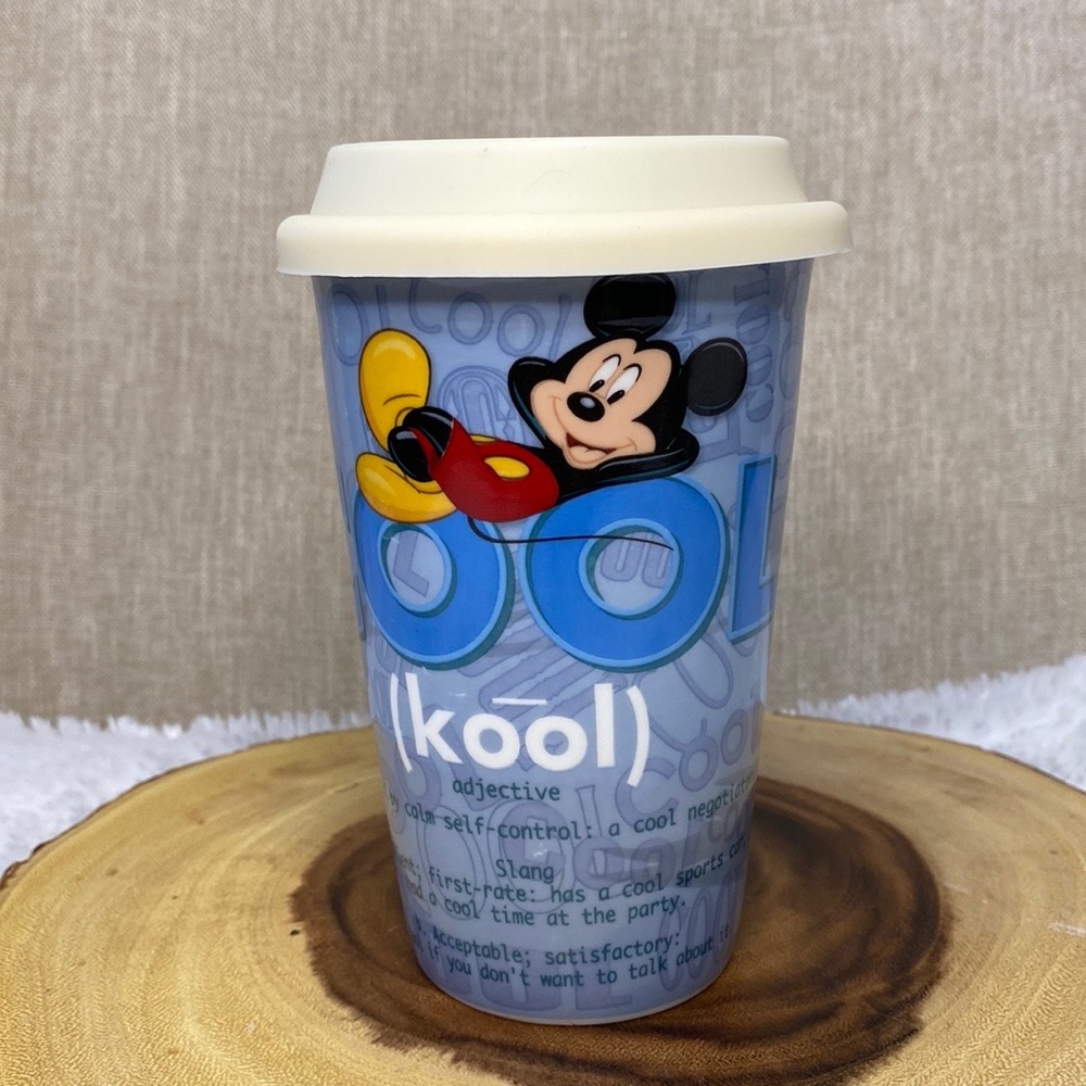 Disney Parks Ceramic Mickey Kool Goofy Fool Travel
12 oz. Mug & LID- RARE!